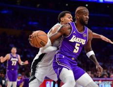 湖人必须交易(yì)3人，新阵容可以冲击总冠军？