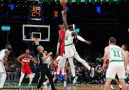 泰瑞斯·马尅(kè)西與(yǔ)杰伦·布朗對(duì)决，约基奇與(yǔ)威少(shǎo)巅峰碰撞(zhuàng)