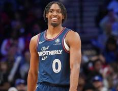 费城76人仰仗马克西的(de)进攻火力(lì)