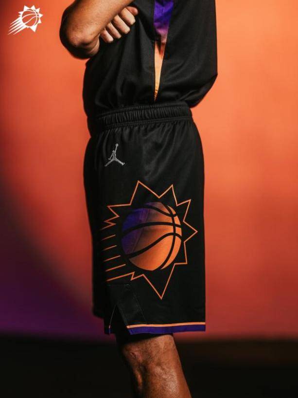 菲尼克斯(sī)太阳队发布2025/26賽(sài)季全新(xīn)球衣