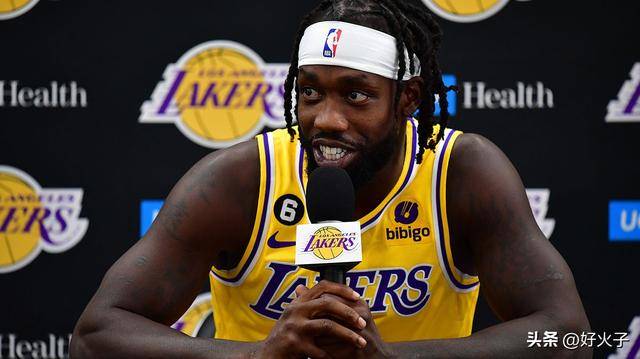 贝弗利调侃保(bǎo)罗·乔治和(hé)林書(shū)豪,称他们传球“史上最糟糕”