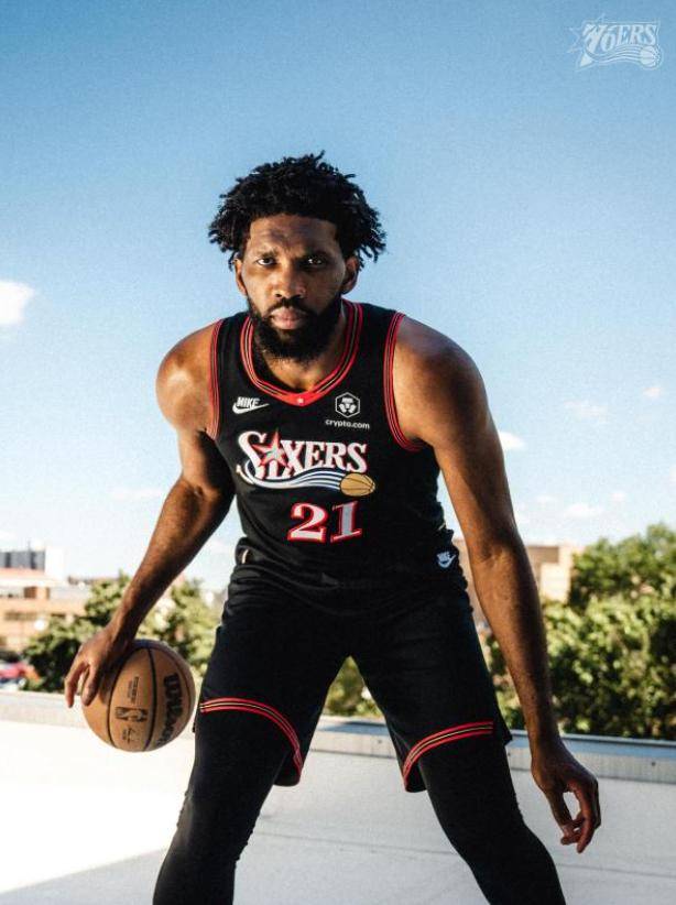 费城76人队发布2025/26赛季經(jīng)典(diǎn)球衣(yī)