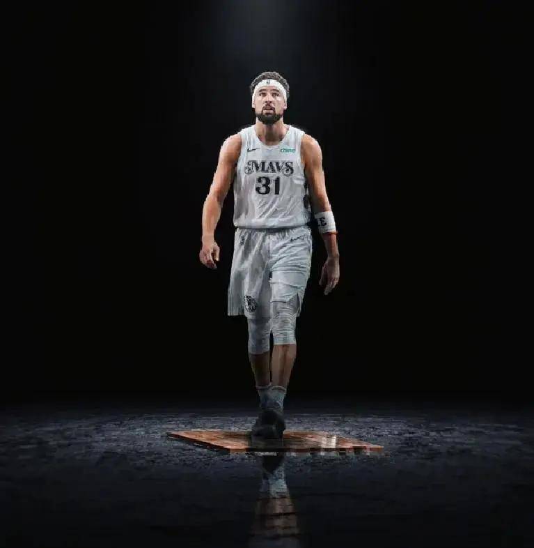 89分(fēn)！汤普森三分(fēn)能(néng)力值！依然是NBA超(chāo)级射手