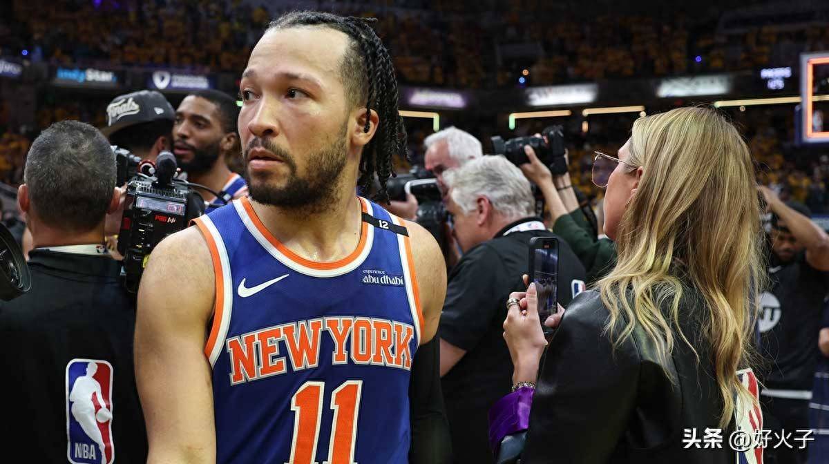 扬尼斯·阿德托昆博交易談(tán)判中,杰伦·布伦森被(bèi)视为“不可交易”