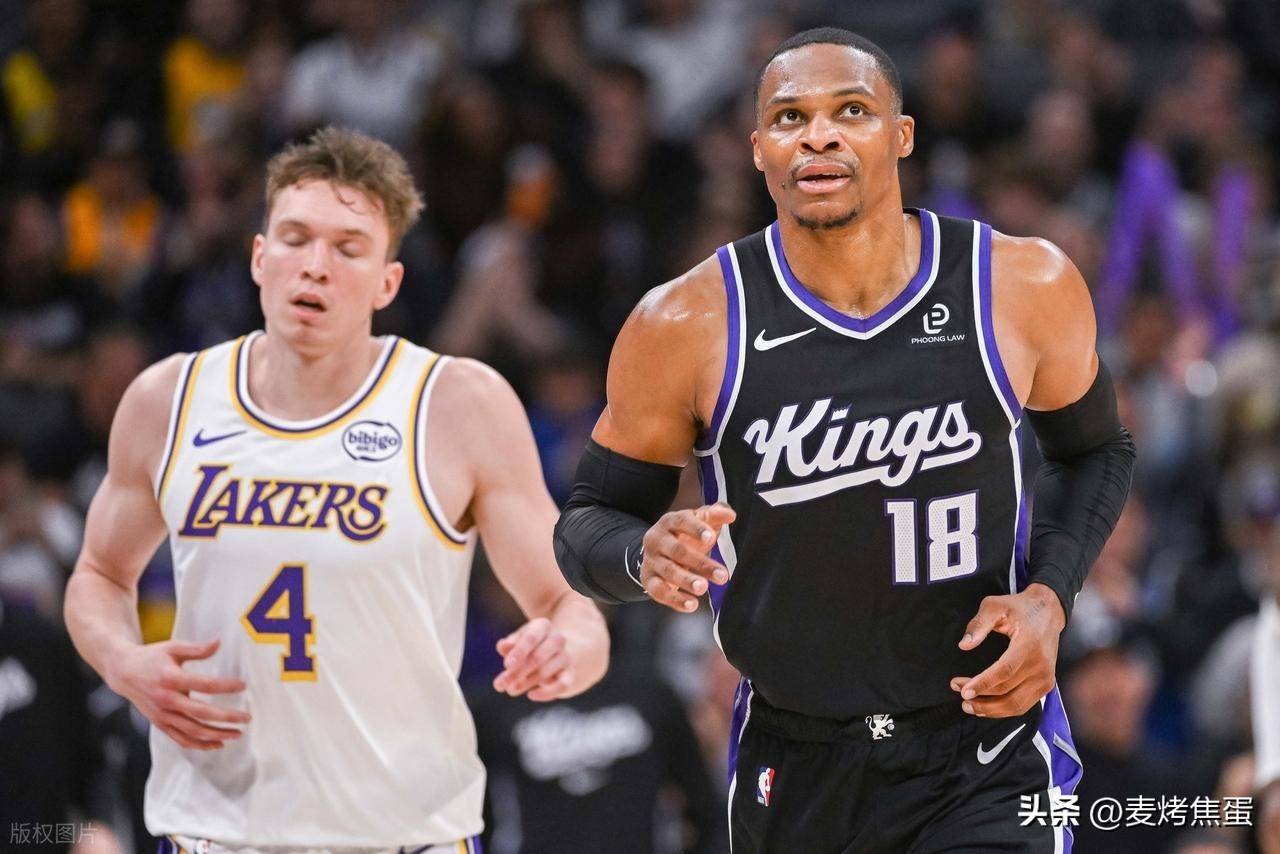 湖人必须交易(yì)3人,新阵容可以冲击总冠军?