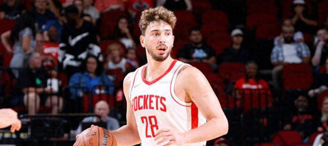 阿(ā)尔佩伦·申京:火箭队的組(zǔ)織(zhī)核心