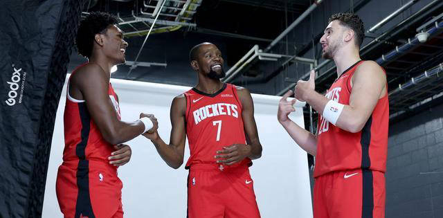 阿(ā)尔佩伦·申京:火箭队的組(zǔ)織(zhī)核心