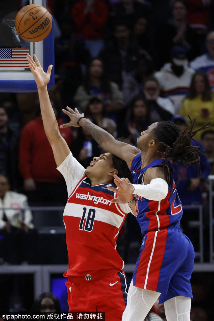 绝杀之夜(yè):三記(jì)压哨球点燃NBA的激情与传奇(qí)